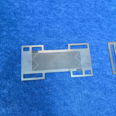 Bloc de graphite isostatique à haute densité 1,85 g/cm3 Matériau de plaque bipolaire à haute densité