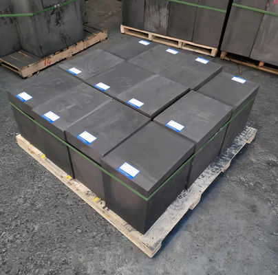Graphite isostatique à haute densité EDM Bloc de graphite solide 115 Mpa Résistance à la compression