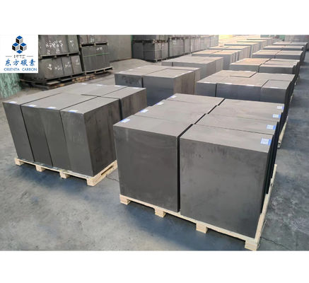Graphite de batterie au lithium lisse gris foncé Bloc de graphite 1,80 G/Cm3 12 μm Taille du grain