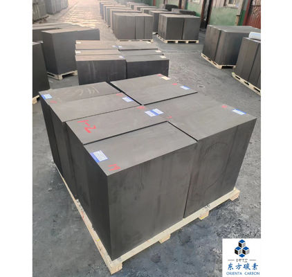 Graphite de batterie au lithium lisse gris foncé Bloc de graphite 1,80 G/Cm3 12 μm Taille du grain