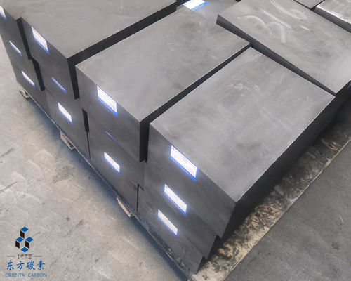 Bloc de graphite isostatique avec des performances extrêmes pour l'industrie des semi-conducteurs