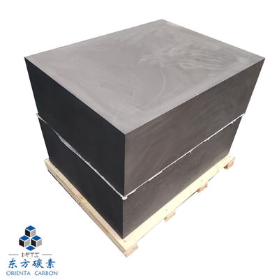 Bloc de graphite isostatique de haute pureté à grande taille pour les applications à haute température
