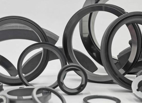 Bloc isostatique de graphite lisse pour les anneaux de segment d'étanchéité