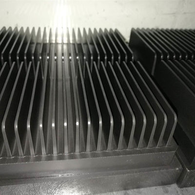 Coupe de fil de graphite isostatique Décharge électrique Usage de bloc de graphite