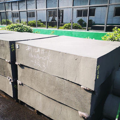 Bloc de graphite pour le frittage des batteries secondaires et l'industrie des semi-conducteurs Graphite isostatique à haute densité