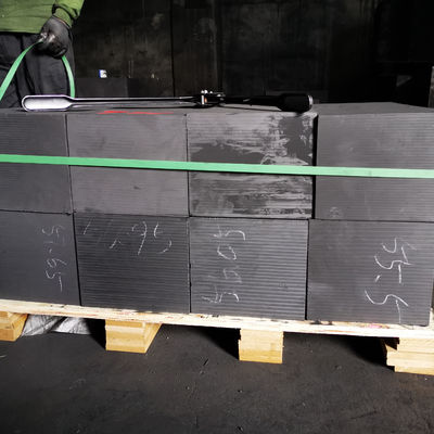 Fabricant chinois des tiges isostatiques de graphite rondes pour les crucibles