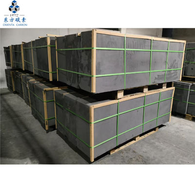 1600*800*350 Bloc de graphite de haute pureté avec une expansion thermique inférieure