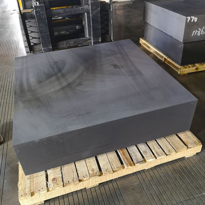 Graphite isostatique pour la fusion et le moulage