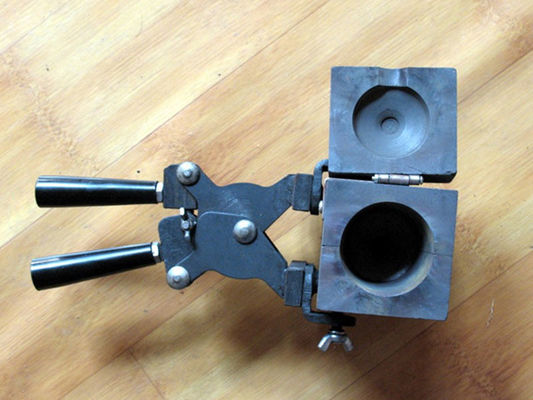 Blocs isostatiques de graphite avec une bonne conductivité électrique et thermique pour les moules de frittage de graphite