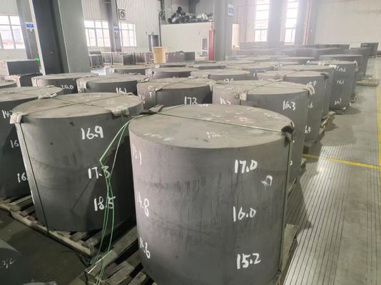 Bloc de graphite de qualité OCY-12 pour le moule de frittage dans l'industrie solaire photovoltaïque