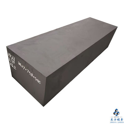 Bloc de graphite de qualité OCY-12 pour le moule de frittage dans l'industrie solaire photovoltaïque